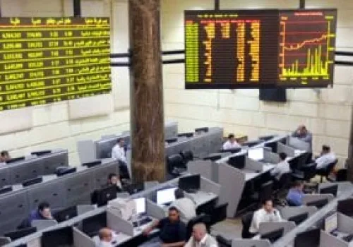 تحولات مثيرة في البورصة المصرية: جهاز مستقبل مصر يشتري والمليونيرات يتخلصون من حصصهم
