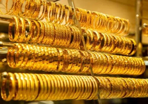 تراجع مفاجئ في سعر الذهب عيار 21: خبير يكشف الأسباب وراء الانخفاض