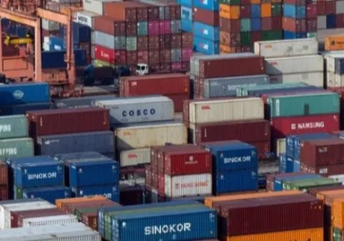 خطة شاملة لتطوير اللوجستيات: خفض تكاليف التصدير 20% وتعزيز تنظيم السوق المصري