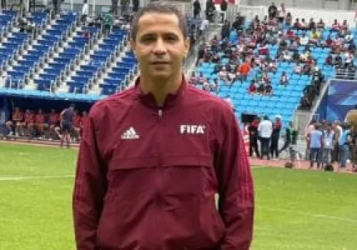 محمود عاشور يحقق إنجازًا جديدًا بظهوره السادس في كأس العالم 2026 كحكم فيديو مساعد