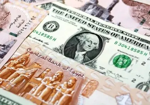 انخفاض ملحوظ في سعر الدولار أمام الجنيه المصري: أدنى مستوى منذ 100 يوم