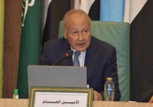أبو الغيط: اعتداءات إيران على البحرين والكويت تهدد أمن الخليج واستقراره