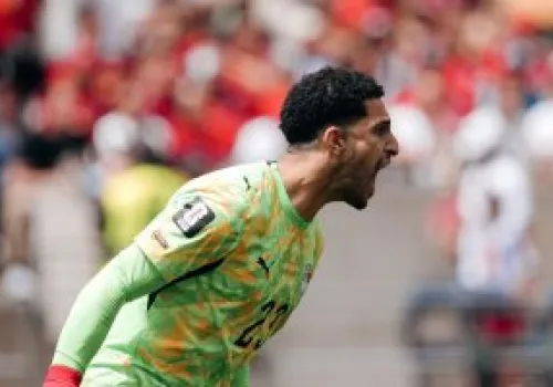 مصطفى شوبير: الأهلي ينفي وجود عروض رسمية من أستون فيلا رغم التألق في كأس العالم