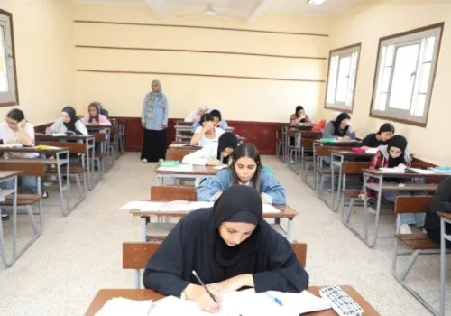 إجابات امتحان اللغة العربية للثانوية العامة 2026: تفاصيل شاملة تهم الطلاب